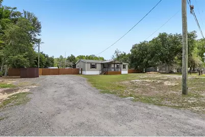 136 Creekwood Run, Lakeland, FL 33809 - Photo 14