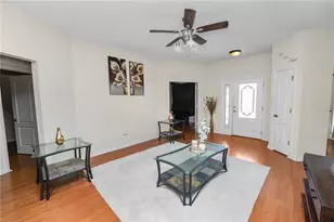 1015 Hidden Dr, Lakeland, FL 33809 - Photo 6
