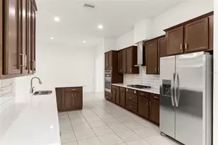 3918 Gaviota Dr, Sun City Center, FL 33573 - Photo 12