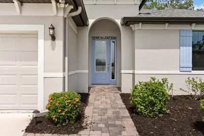 3918 Gaviota Drive, Sun City Center, FL 33573 - Photo 4