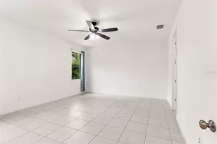 3918 Gaviota Dr, Sun City Center, FL 33573 - Photo 16