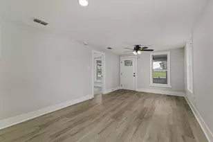 340 Weaver Ave, Lake Wales, FL 33853 - Photo 2
