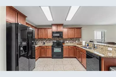 2121 Geneva Drive, Lakeland, FL 33805 - Photo 8
