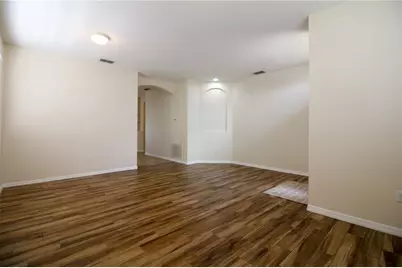 811 Krenson Woods Lane, Lakeland, FL 33813 - Photo 6