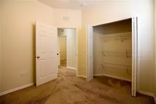 811 Krenson Woods Ln, Lakeland, FL 33813 - Photo 30