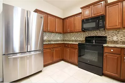 811 Krenson Woods Lane, Lakeland, FL 33813 - Photo 10