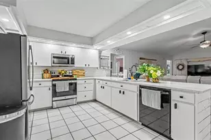 545 Hunters Run Blvd, Lakeland, FL 33809 - Photo 28