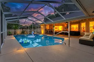 545 Hunters Run Blvd, Lakeland, FL 33809 - Photo 2