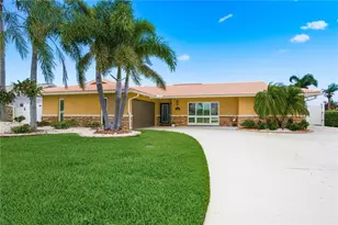 5351 Pilots Pl, New Port Richey, FL 34652 - Photo 2