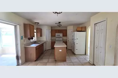 810 Dengar Avenue, Haines City, FL 33844 - Photo 10