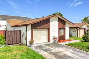 2115 Kings Crossing SW, Winter Haven, FL 33880 - Photo 2