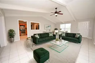 907 Swann Dr, Lakeland, FL 33809 - Photo 4