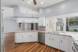 5237 Bloomfield Blvd, Lakeland, FL 33810 - Photo 16