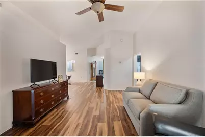 2152 Stoney Pointe Drive, Lakeland, FL 33813 - Photo 10