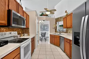 6068 Swallow Dr, Lakeland, FL 33809 - Photo 12