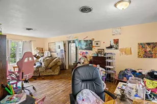 1022 W Marjorie St, Lakeland, FL 33815 - Photo 8
