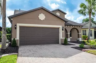 344 Alicante Ct, Davenport, FL 33837 - Photo 2