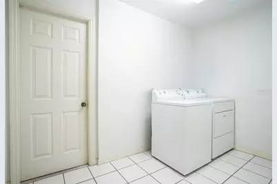 699 Hunters Run Boulevard, Lakeland, FL 33809 - Photo 12