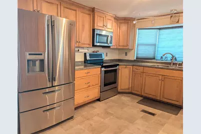 526 Cassandra Lane, Lakeland, FL 33809 - Photo 8
