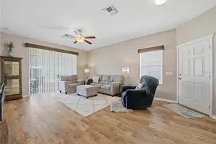 6936 Surrey Oak Dr, Apollo Beach, FL 33572 - Photo 4