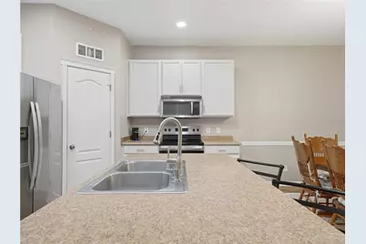 6936 Surrey Oak Drive, Apollo Beach, FL 33572 - Photo 8