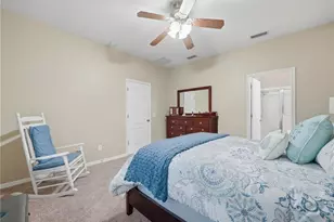 6936 Surrey Oak Dr, Apollo Beach, FL 33572 - Photo 12