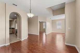 4064 Byrds Crossing Dr, Lakeland, FL 33812 - Photo 8