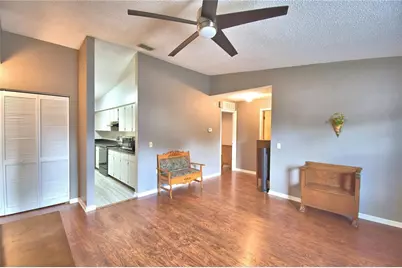 4853 Colonnades Circle E, Lakeland, FL 33811 - Photo 8