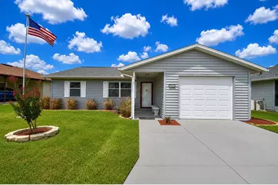 4853 Colonnades Circle E, Lakeland, FL 33811 - Photo 1