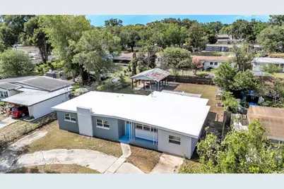 2270 S Crystal Lake Drive, Lakeland, FL 33801 - Photo 2