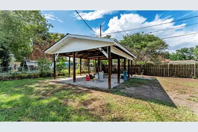 2270 S Crystal Lake Drive, Lakeland, FL 33801 - Photo 38