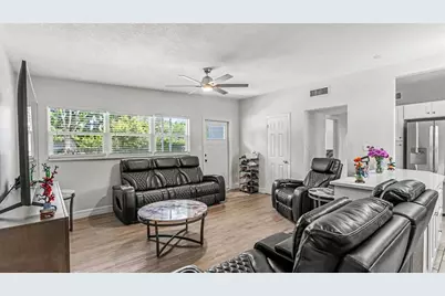 2270 S Crystal Lake Drive, Lakeland, FL 33801 - Photo 8