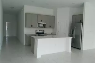 437 Singing Sands Cir, Lake Wales, FL 33859 - Photo 4
