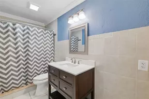421 Waterview Dr, Polk City, FL 33868 - Photo 12