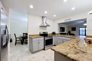 6517 Solitaire Palm Way, Apollo Beach, FL 33572 - Photo 16