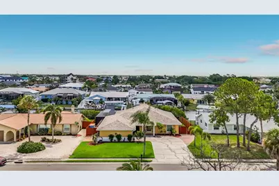 6517 Solitaire Palm Way, Apollo Beach, FL 33572 - Photo 2