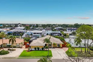 6517 Solitaire Palm Way, Apollo Beach, FL 33572 - Photo 2