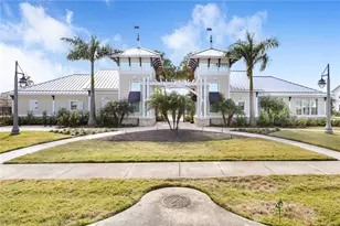 12876 Bergstrom Bay Dr, Riverview, FL 33579 - Photo 8