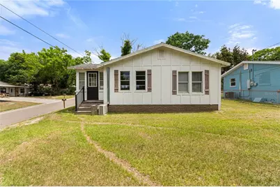 301 Weaver Avenue, Lake Wales, FL 33853 - Photo 1