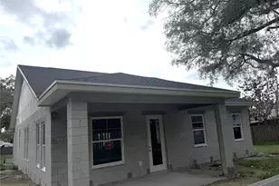 419 Princess Pl, Lakeland, FL 33803 - Photo 6
