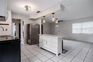 602 Carey Pl, Lakeland, FL 33803 - Photo 10