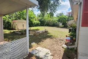 4320 Hedge Dr N, Lakeland, FL 33812 - Photo 6