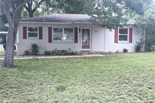 4320 Hedge Dr N, Lakeland, FL 33812 - Photo 2