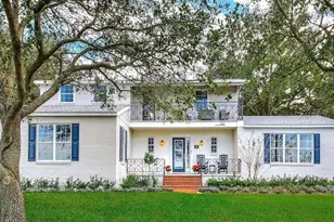1302 Lake Elbert Dr SE, Winter Haven, FL 33880 - Photo 1