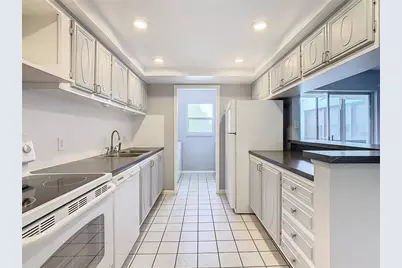 1130 N Lake Parker Avenue #A302, Lakeland, FL 33805 - Photo 10