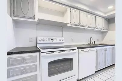 1130 N Lake Parker Avenue #A302, Lakeland, FL 33805 - Photo 8