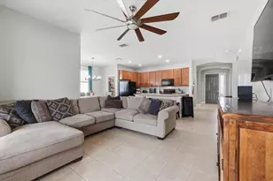 435 Aragosa Dr, Davenport, FL 33837 - Photo 10