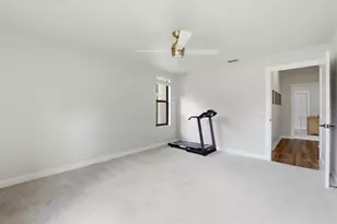 3943 Cheverly Dr E, Lakeland, FL 33813 - Photo 46