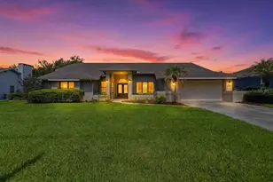 3943 Cheverly Dr E, Lakeland, FL 33813 - Photo 4