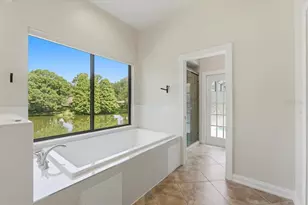 3943 Cheverly Dr E, Lakeland, FL 33813 - Photo 40